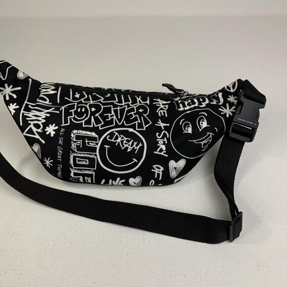 Golden Goose Doodle Print Fanny Pack - Bold, Stylish Belt Bag for Streetwear - Picture 5 of 8